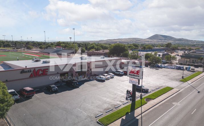 Pictures of Retail property located at 489 W State St, Hurricane, UT 84737 for sales - image #1