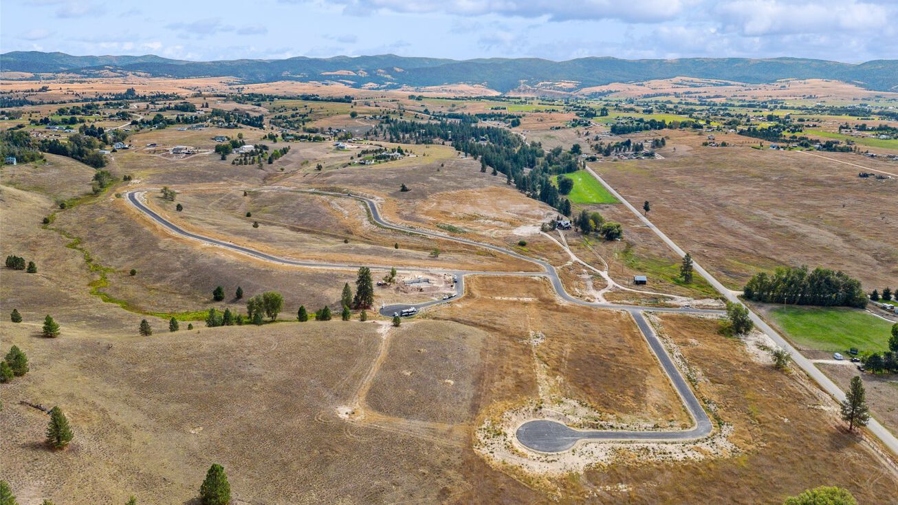 165 Barnwood Way, Stevensville, MT 59870