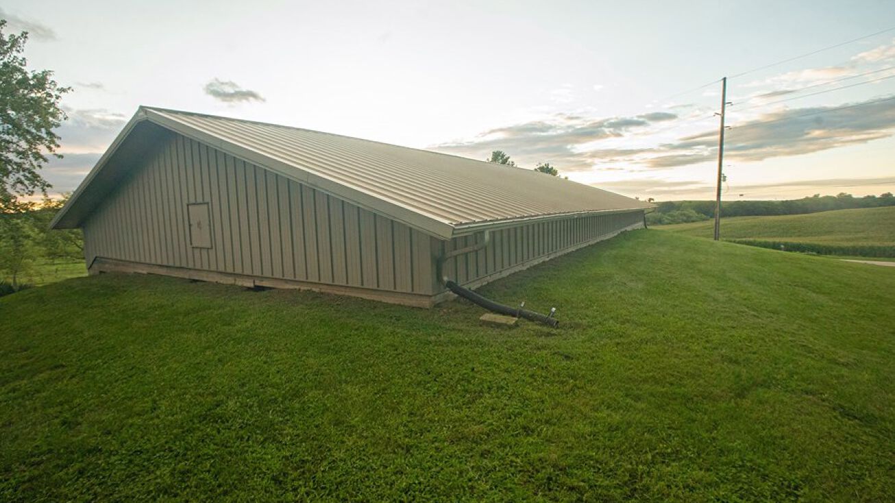 17628 210th St, Burlington Junction, MO 64428