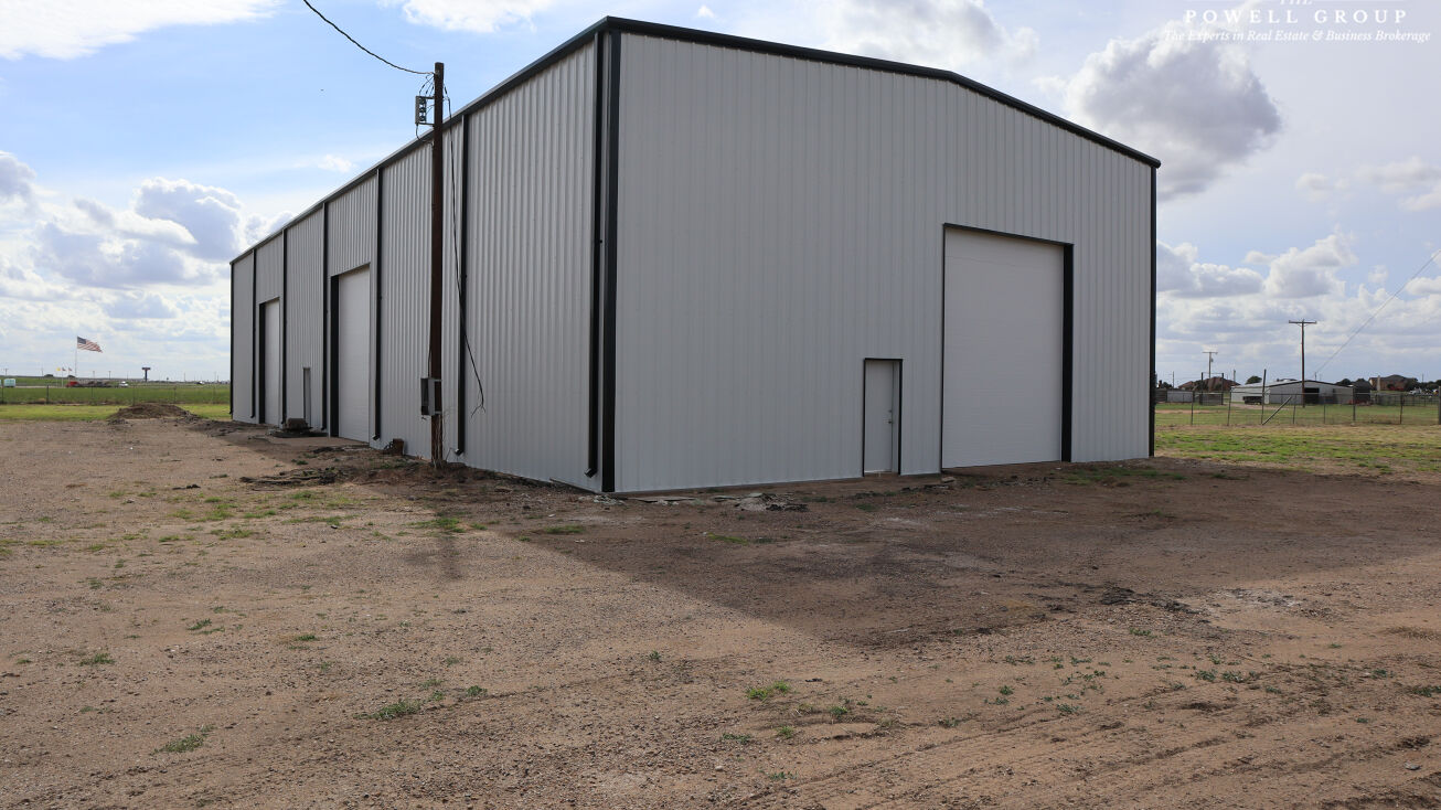 1525 Industrial Dr, Slaton, TX 79364