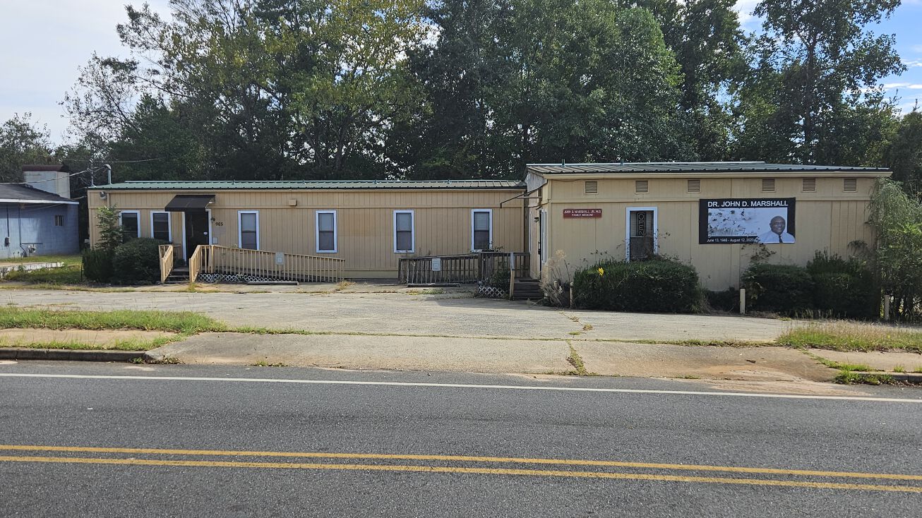 905 N Jackson St, Americus, GA 31719