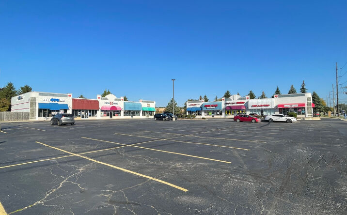Pictures of Retail property located at 4011 Secor Rd, Toledo, OH 43623 for sales - image #1
