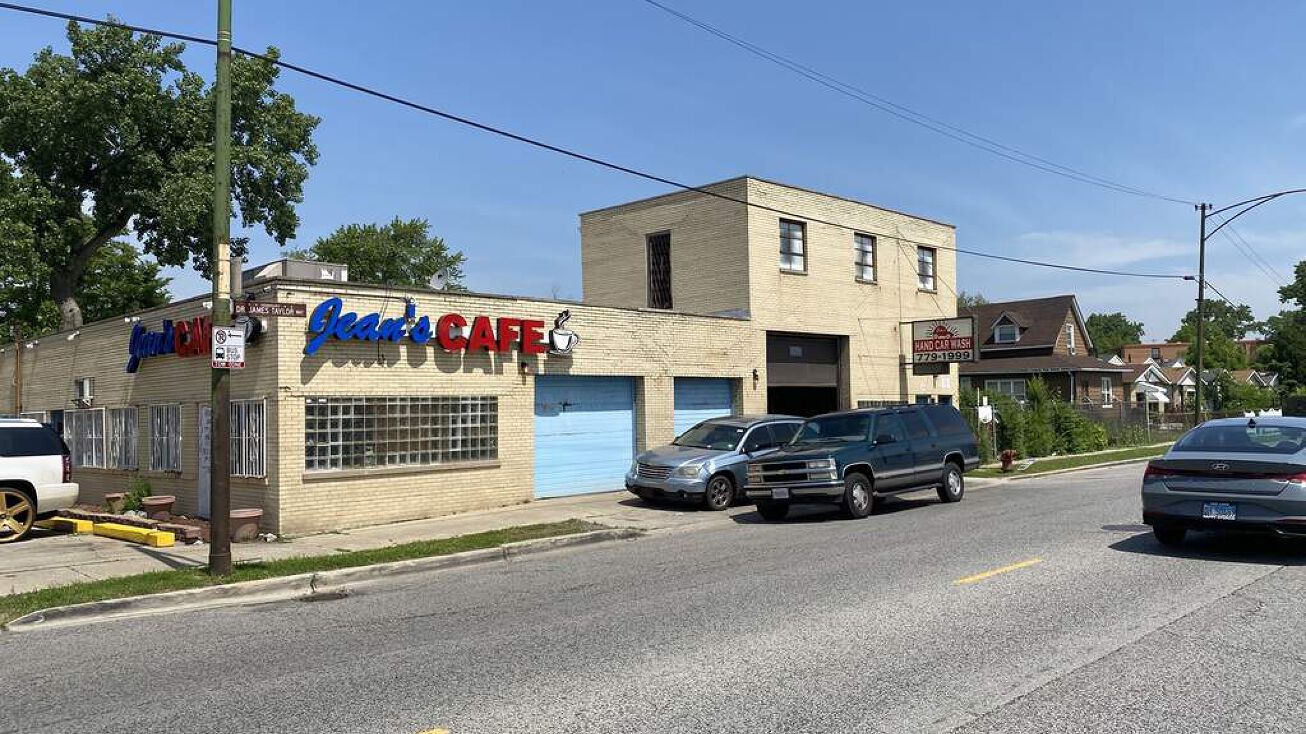 10936 S Vincennes Ave, Chicago, IL 60643