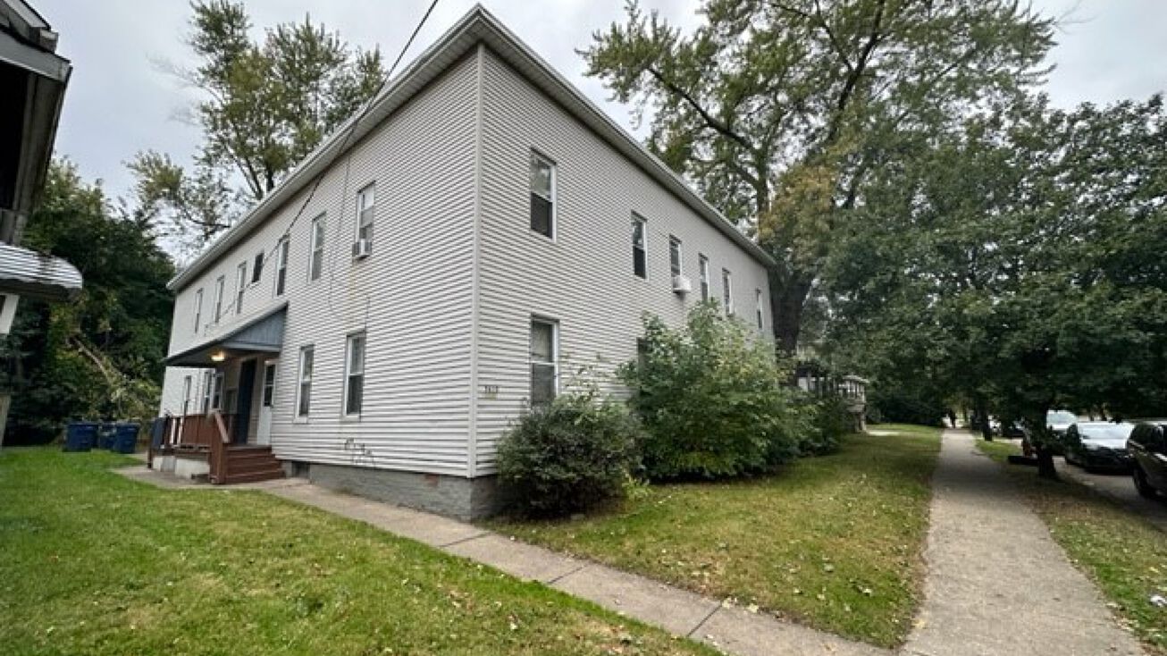 5610 Linton Avenue, Cleveland, OH 44105