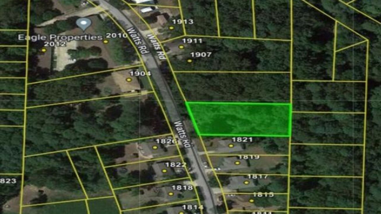 Watts Rd, Benton, AR 72015