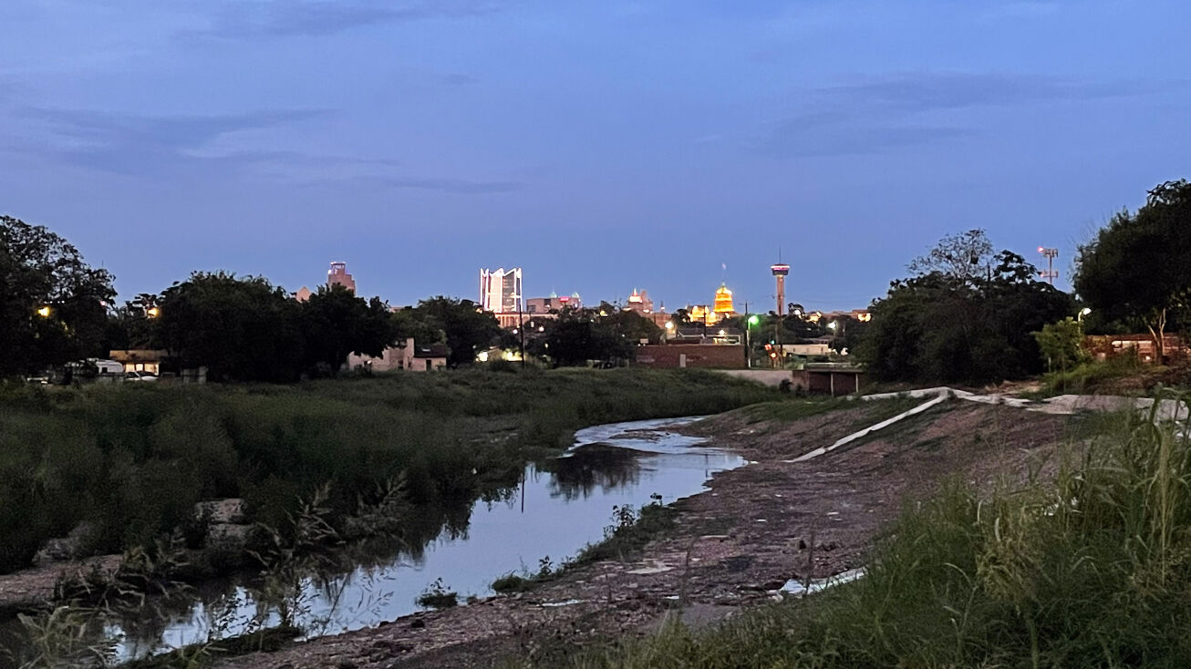 Morales St, San Antonio, TX 78207