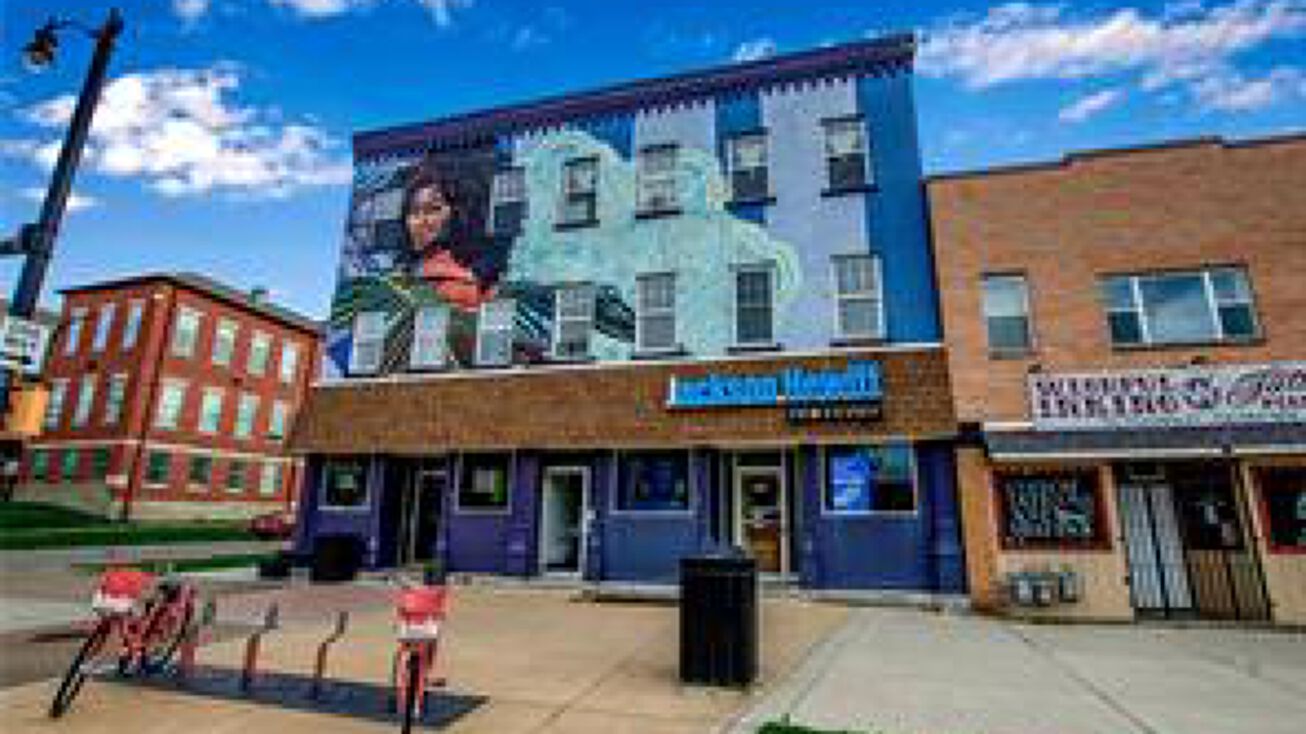 585 Niagara St, Buffalo, NY 14201