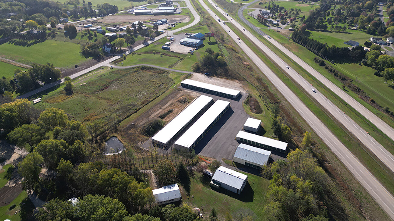 631 S Minnesota Ave, Oronoco, MN 55960