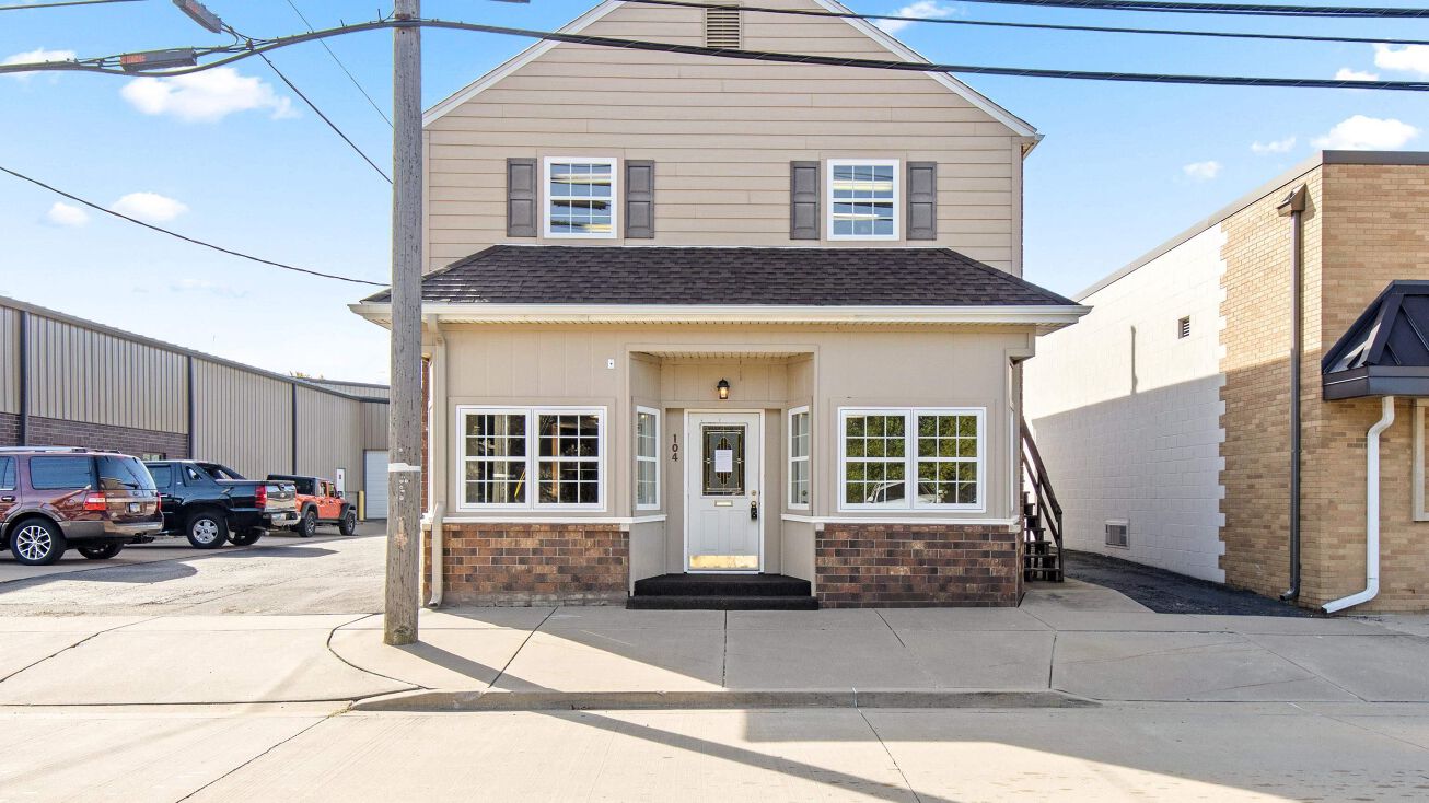 104 E SOUTH Street, Tremont, IL 61568