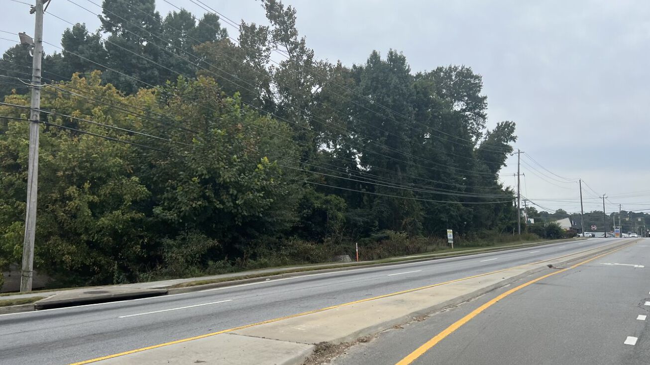 5596 Buford Hwy, Norcross, GA 30071