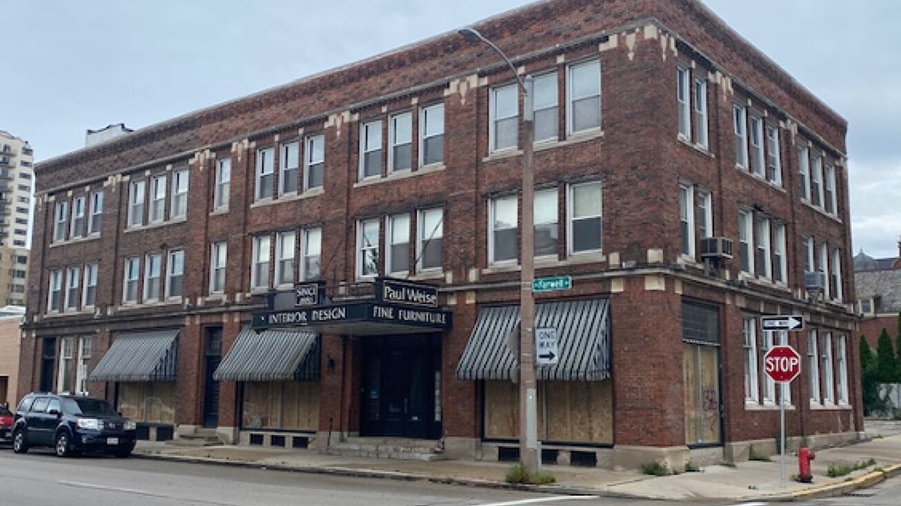 1534-n-farwell-ave-milwaukee-wi-53202-crexi