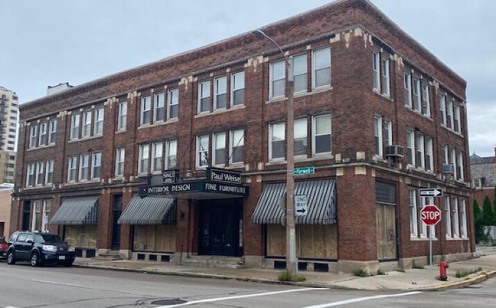 Pictures of Multifamily property located at 1534 N Farwell Ave, Milwaukee, WI 53202 for sales - image #1