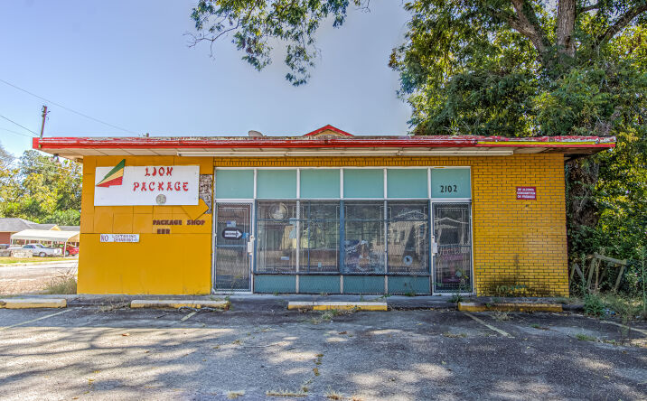 Pictures of Retail property located at 2102 Martin Luther King Jr Blvd, Augusta, GA 30901 for sales - image #1