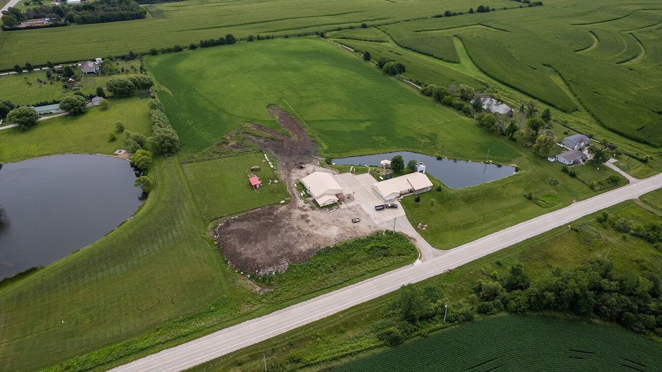 11929 R57 Highway, Indianola, IA 50125