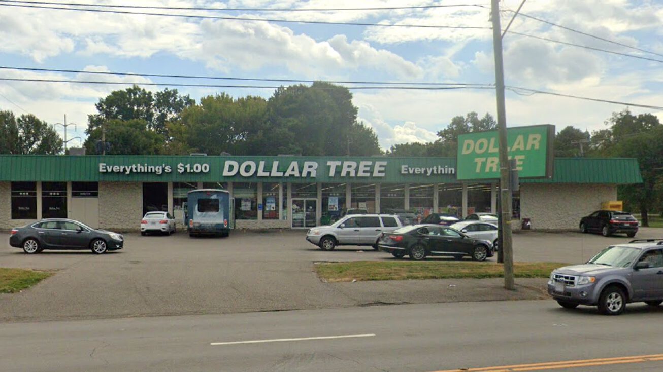 4764 Tuscarawas St W, Canton, OH 44708