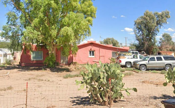 Pictures of Multifamily property located at 7041 S Headley Ave, Tucson, AZ 85746 for sales - image #1