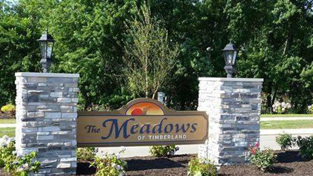 44 Elderberry Lane, Valparaiso, IN 46383