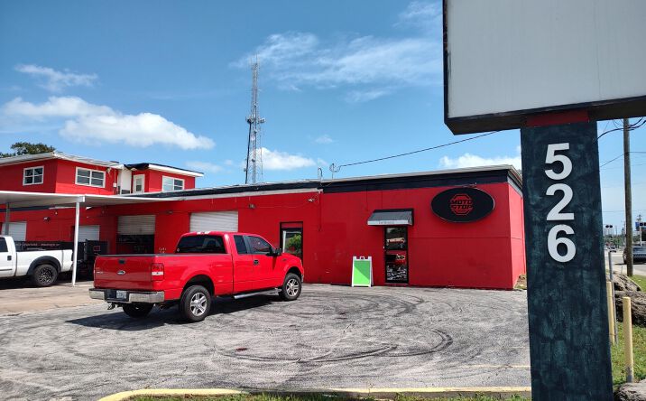 Pictures of Retail, Special Purpose, Land, Hospitality, Industrial, Office, Mixed Use, Multifamily property located at 526 Mason Ave, Daytona Beach, FL 32117 for sales - image #1