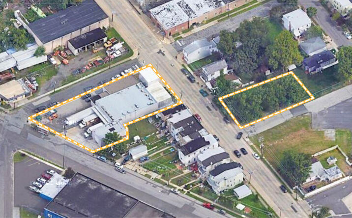 Pictures of Industrial property located at 900 Jersey Ave, Gloucester City, NJ 08030 for comps - image #1