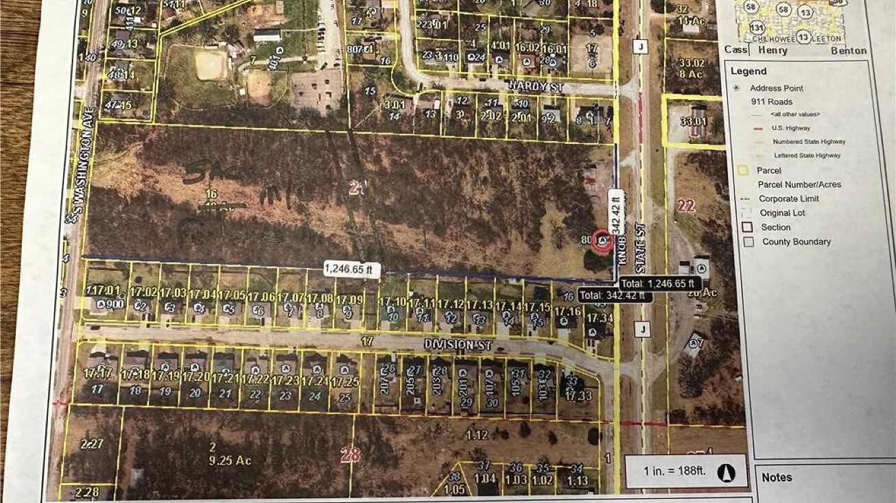 Washington Avenue, Knob Noster, MO 65336