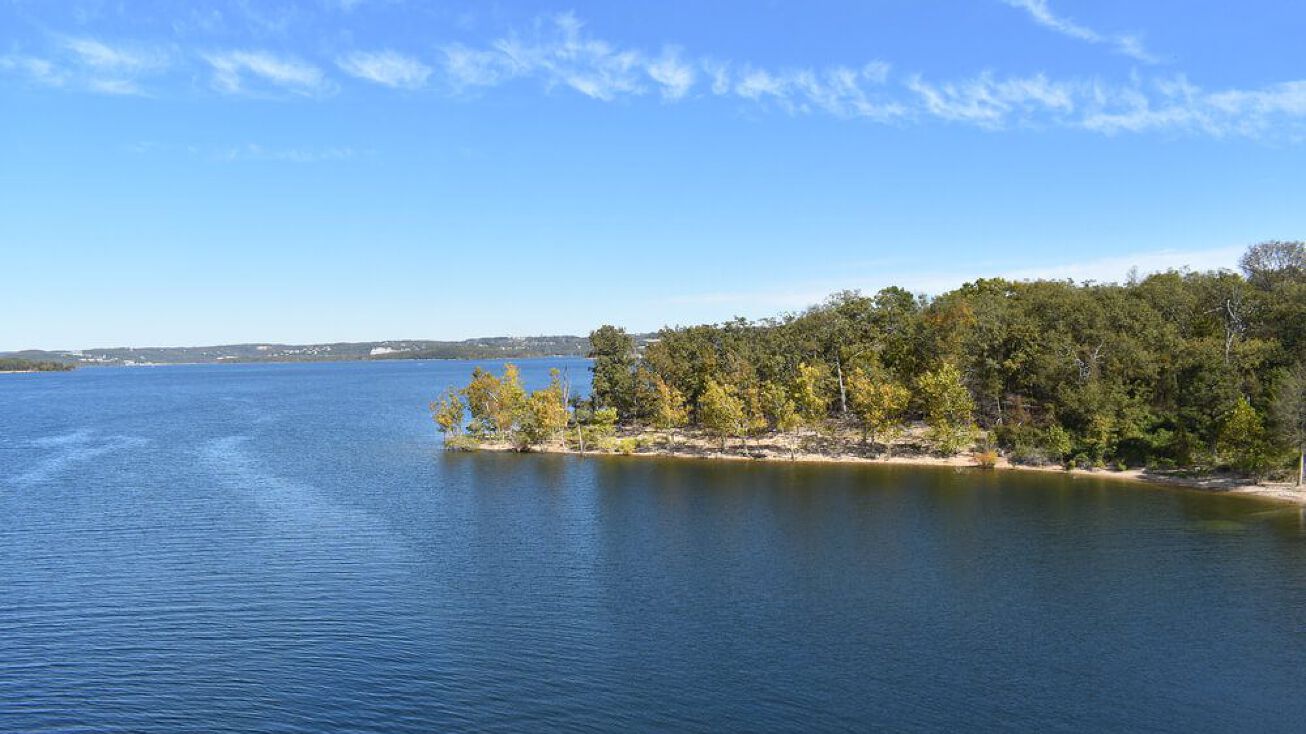 4134 State Hwy 86, Ridgedale, MO 65739