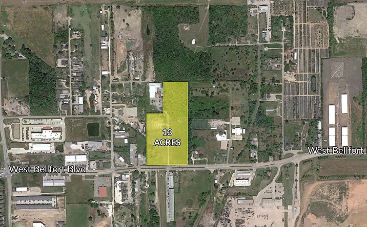 Pictures of Land property located at 16322 W Bellfort Blvd, Sugar Land, TX 77498 for sales - image #1