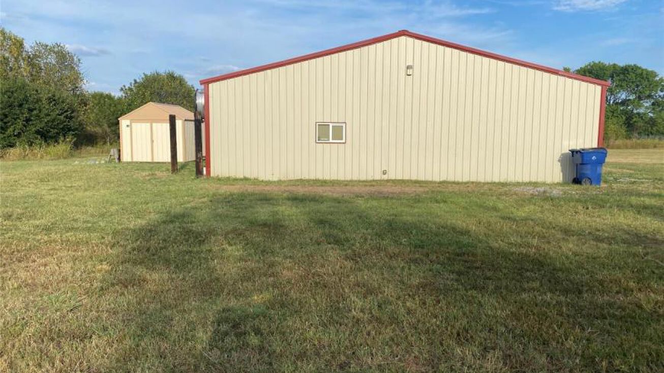 386 W Weldon Ave, Copan, OK 74022