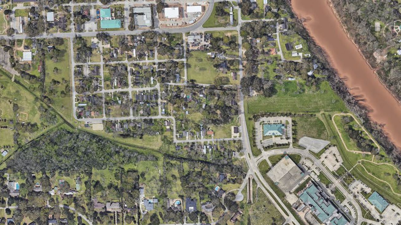 902 Richmond Pkwy, Richmond, TX 77469