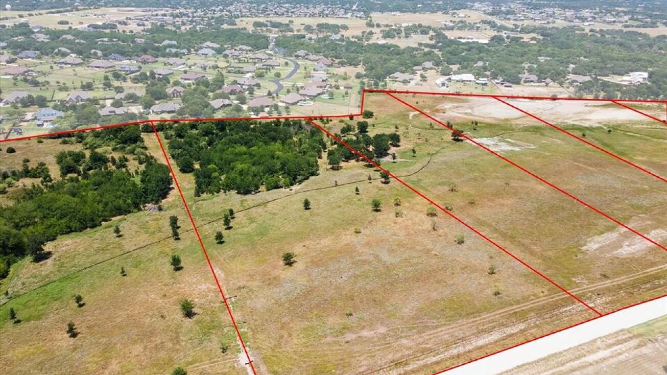 457 Danner Dr, Aledo, TX 76008