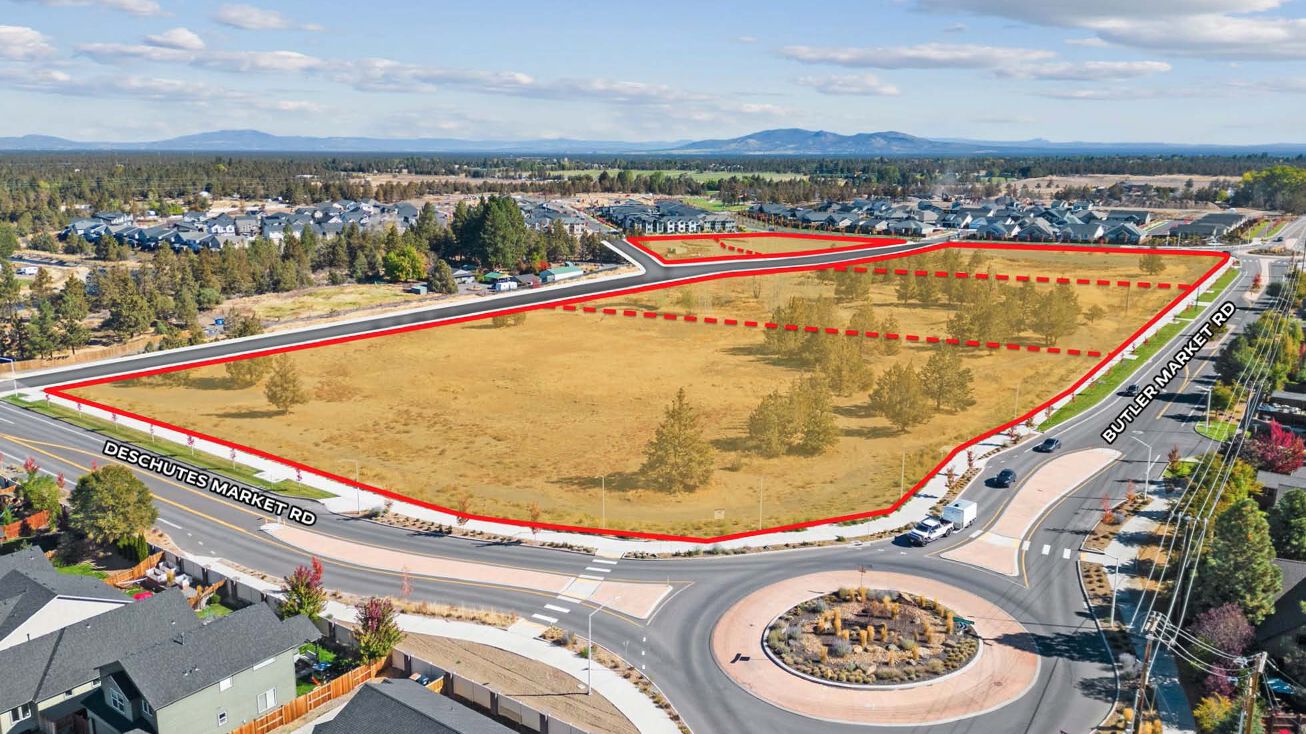 21380 NE Butler Market Rd, Bend, OR 97701