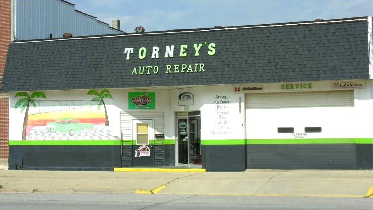 116 W Main St, Riceville, IA 50466