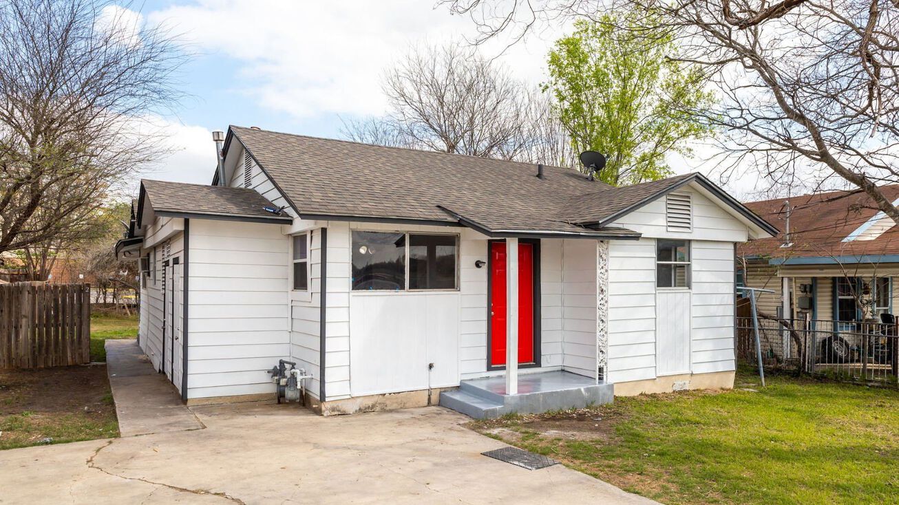 1910 Escalon Ave, San Antonio, TX 78221