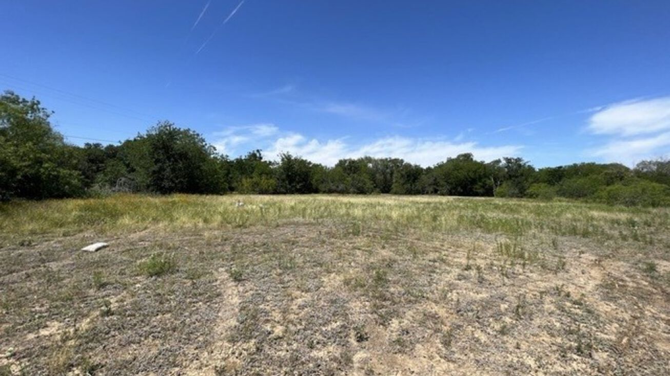 7727 Mission Rd, San Antonio, TX 78214