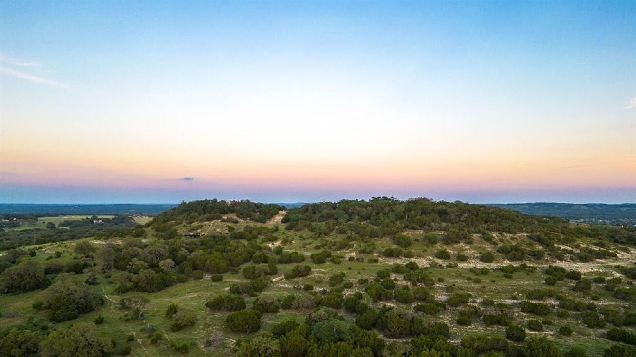 26 Seewald Rd, Boerne, TX 78006