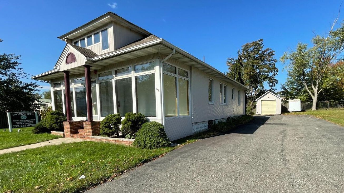 382 Main Street, Spotswood, NJ 08884