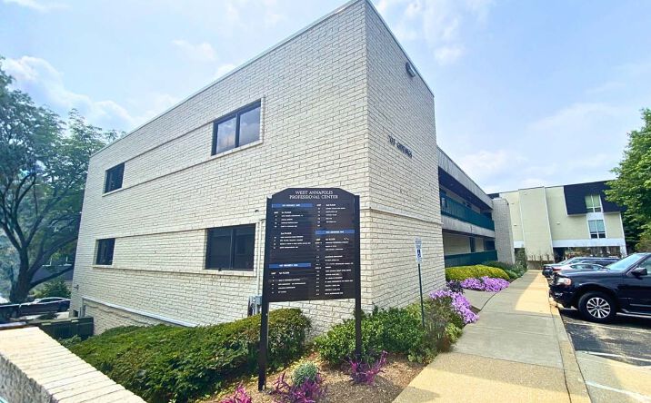 Pictures of Office property located at 703 Giddings Ave, West Annapolis, MD 21401 for sales - image #1