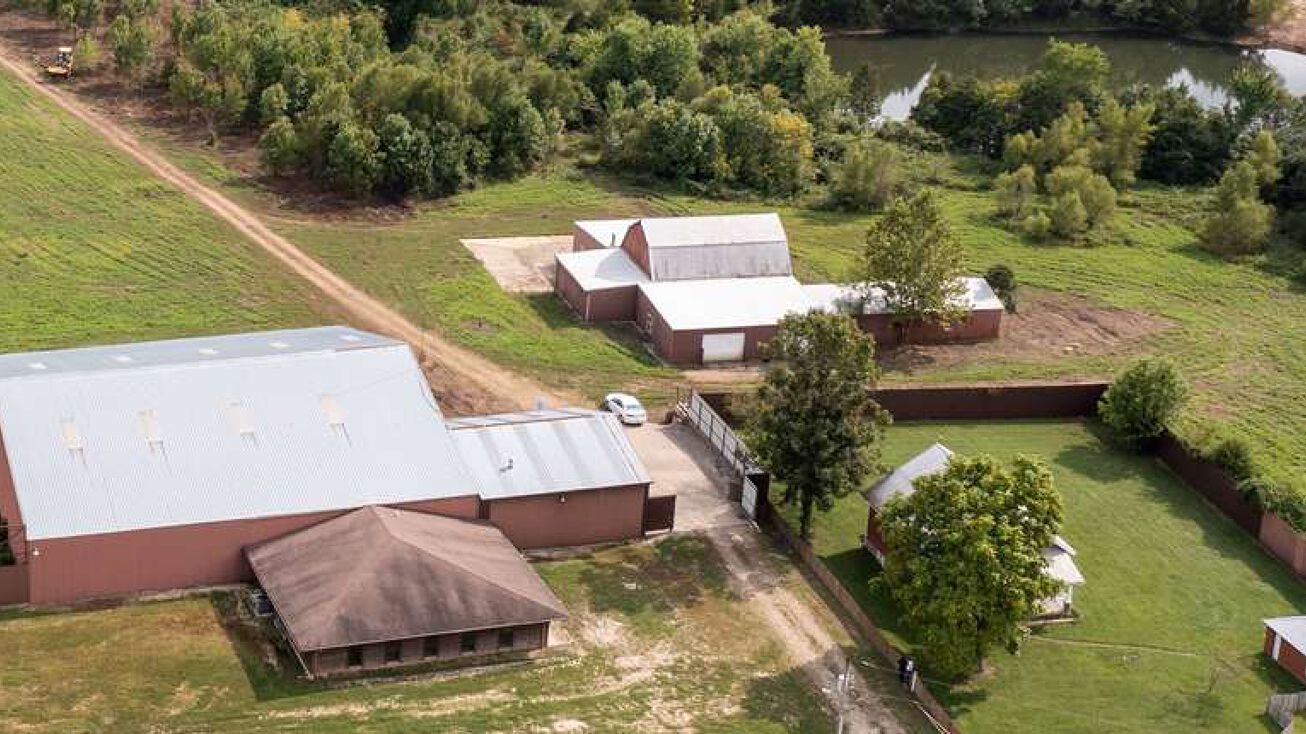 2426 US50, Rosebud, MO 63091