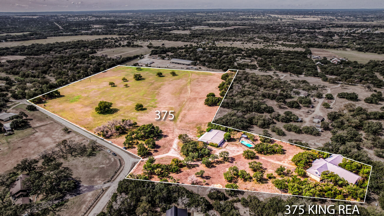 375 King Rea Spur, TX 78633
