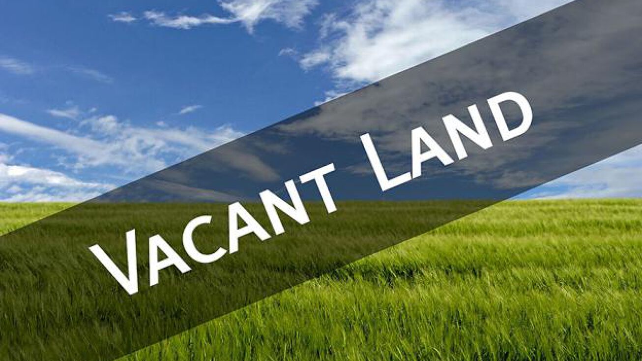 McCall Ave, Selma, CA 93662