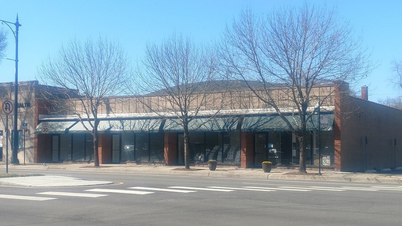 53425348 W. Devon Avenue, Chicago, IL 60646