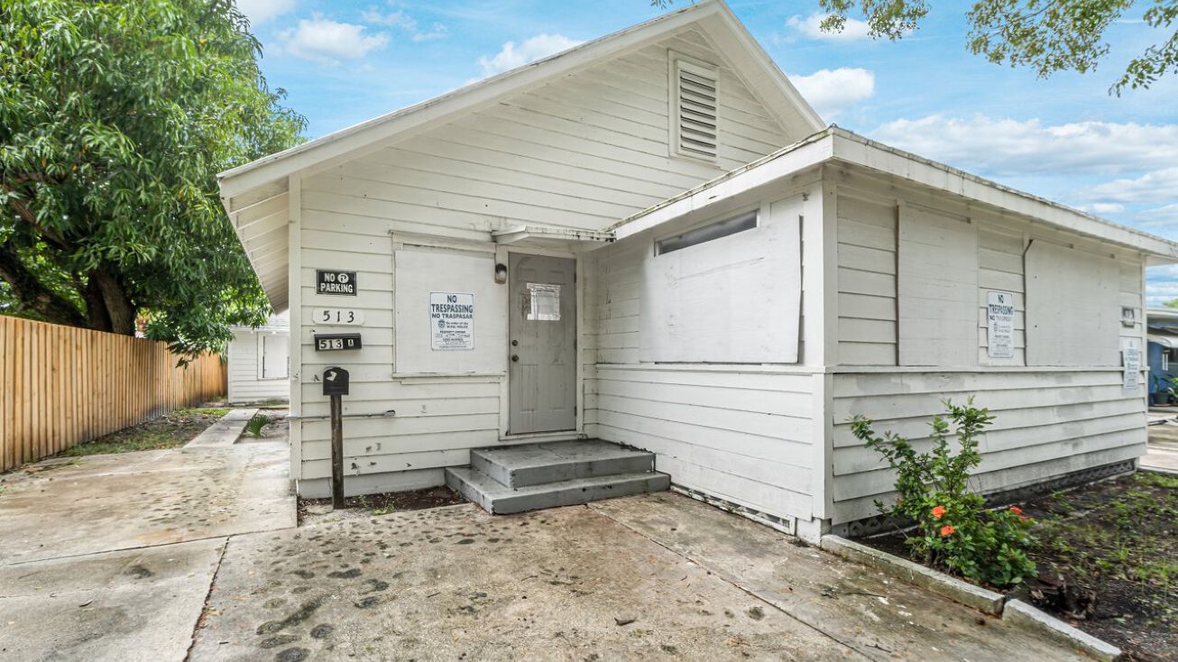 513 47th St, West Palm Beach, FL 33407