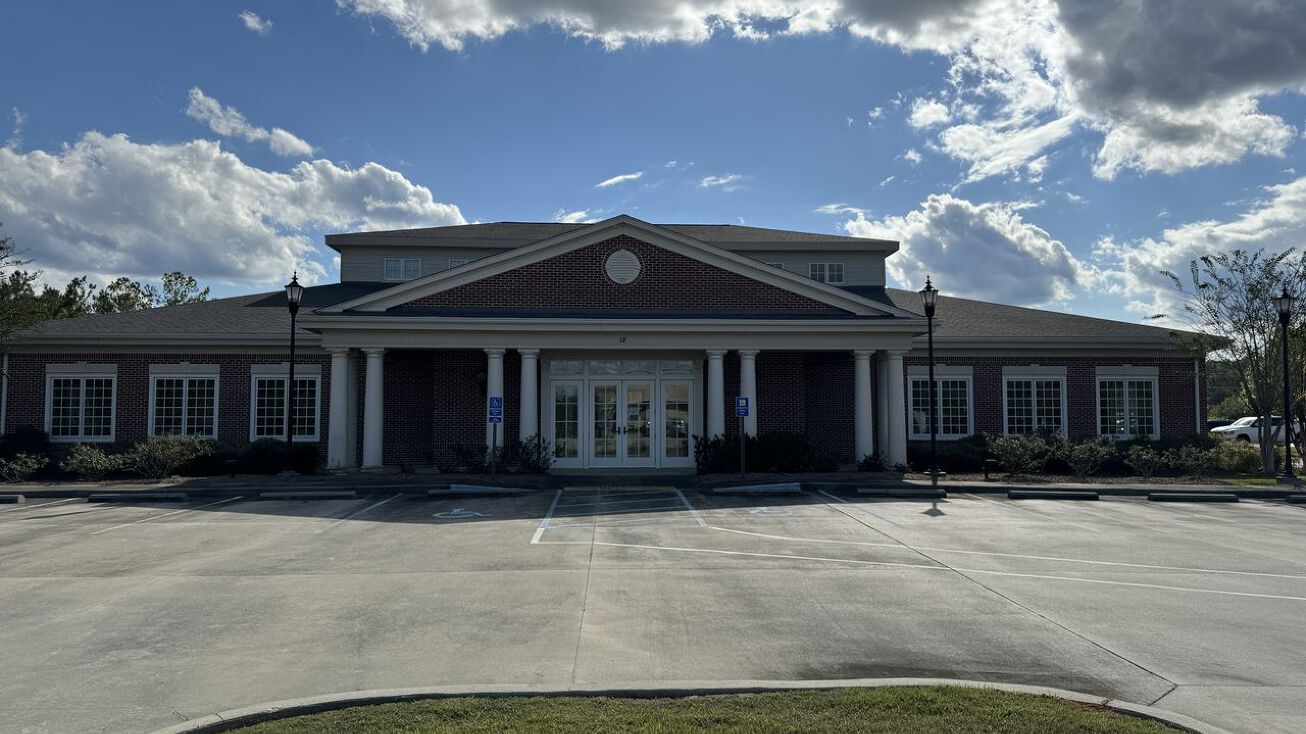 12 Thompson Park, Hattiesburg, MS 39401