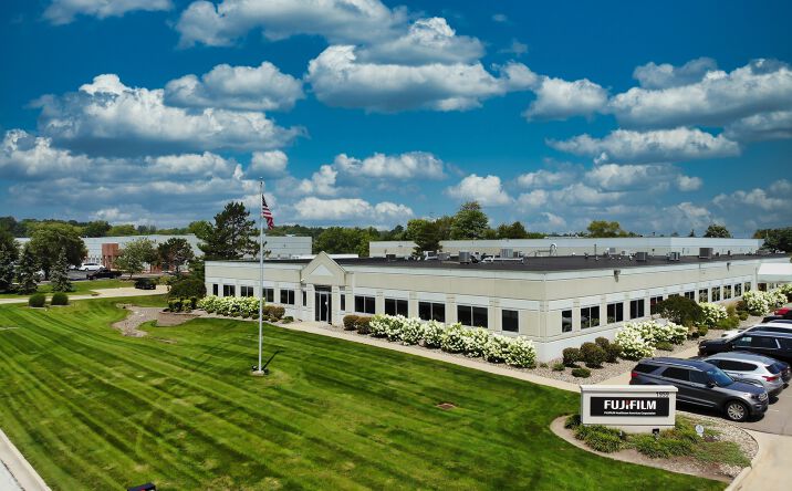 Pictures of Office property located at 1959 Summit Commerce Park, Twinsburg, OH 44087 for sales - image #1