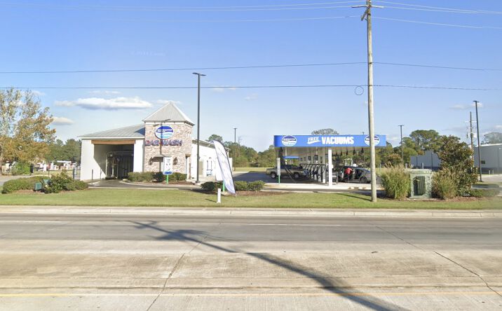 Pictures of Retail, Special Purpose property located at 2345 O'Neal Ln, Baton Rouge, LA 70816 for sales - image #1