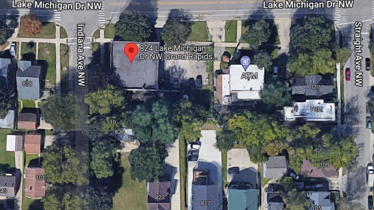 824-lake-michigan-dr-nw-grand-rapids-mi-49504-crexi