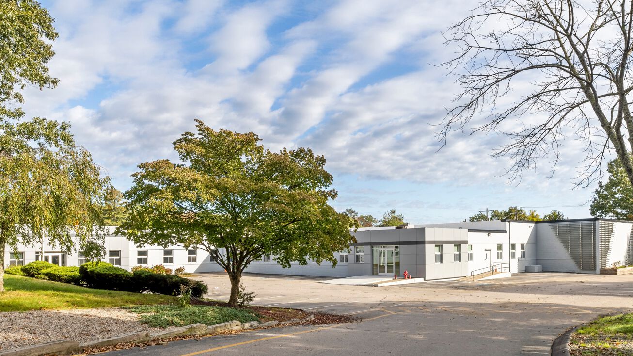 33 W Bacon St, Plainville, MA 02762