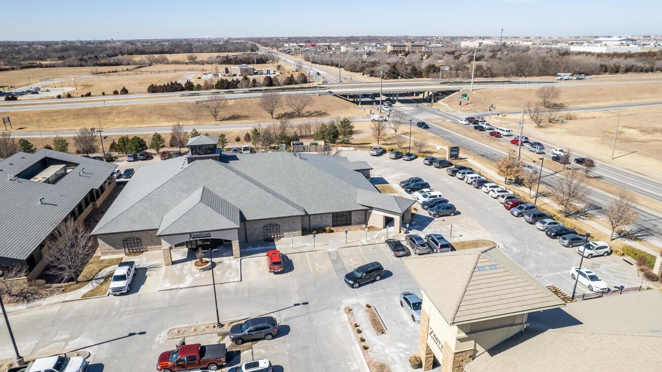 12111 E 21st St N, Wichita, KS 67206 | Crexi.com