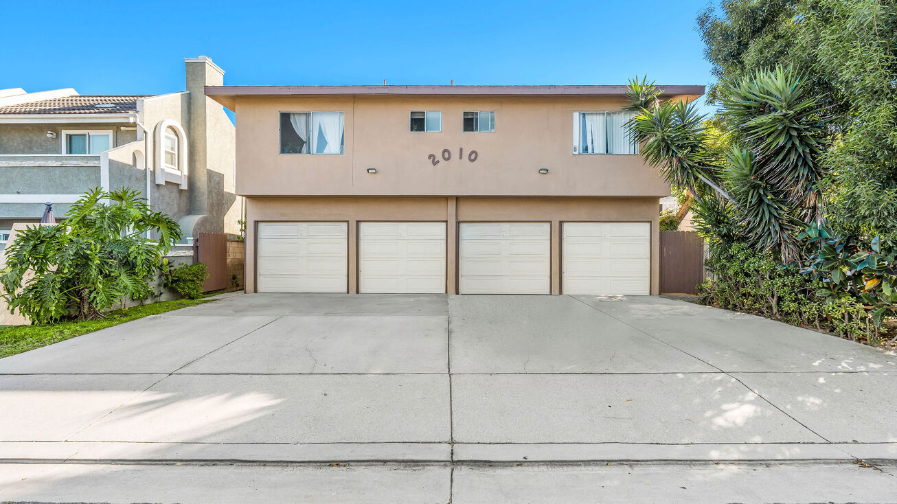 2010 Manhattan Beach Blvd, Redondo Beach, CA 90278