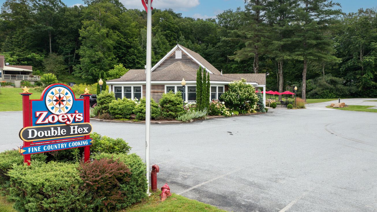 1568 Depot St, Manchester, VT 05255