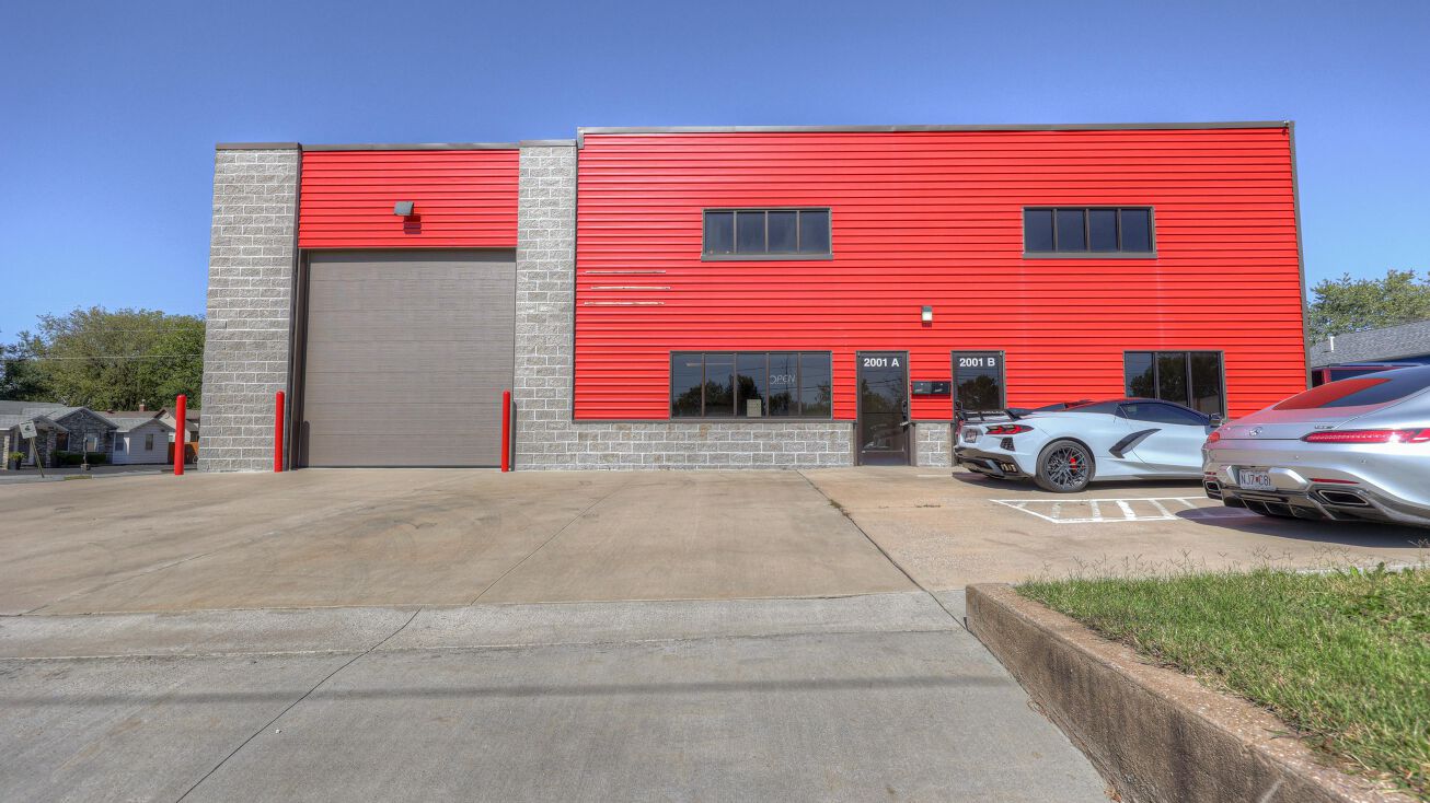 2001 E 7th St, Joplin, MO 64801